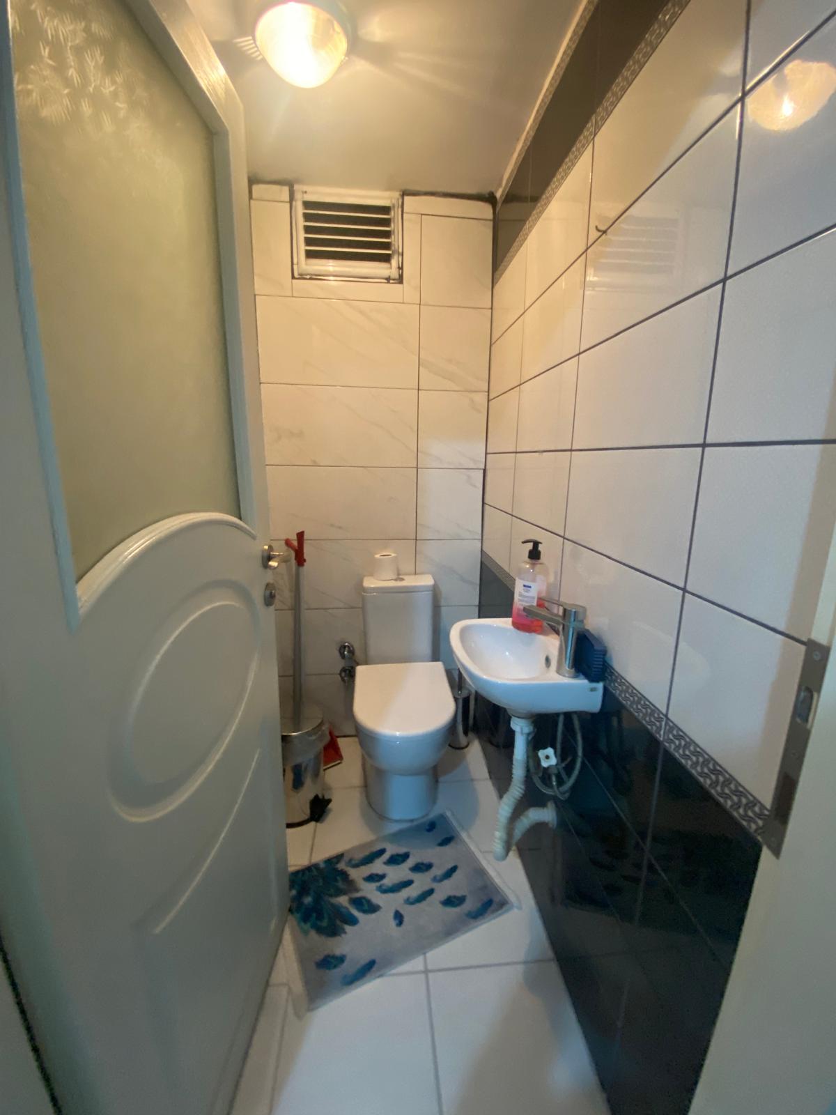 İSTASYON CADDESİ MERKEZİ KONUMDA ASANSÖRLÜ SATILIK 3+1