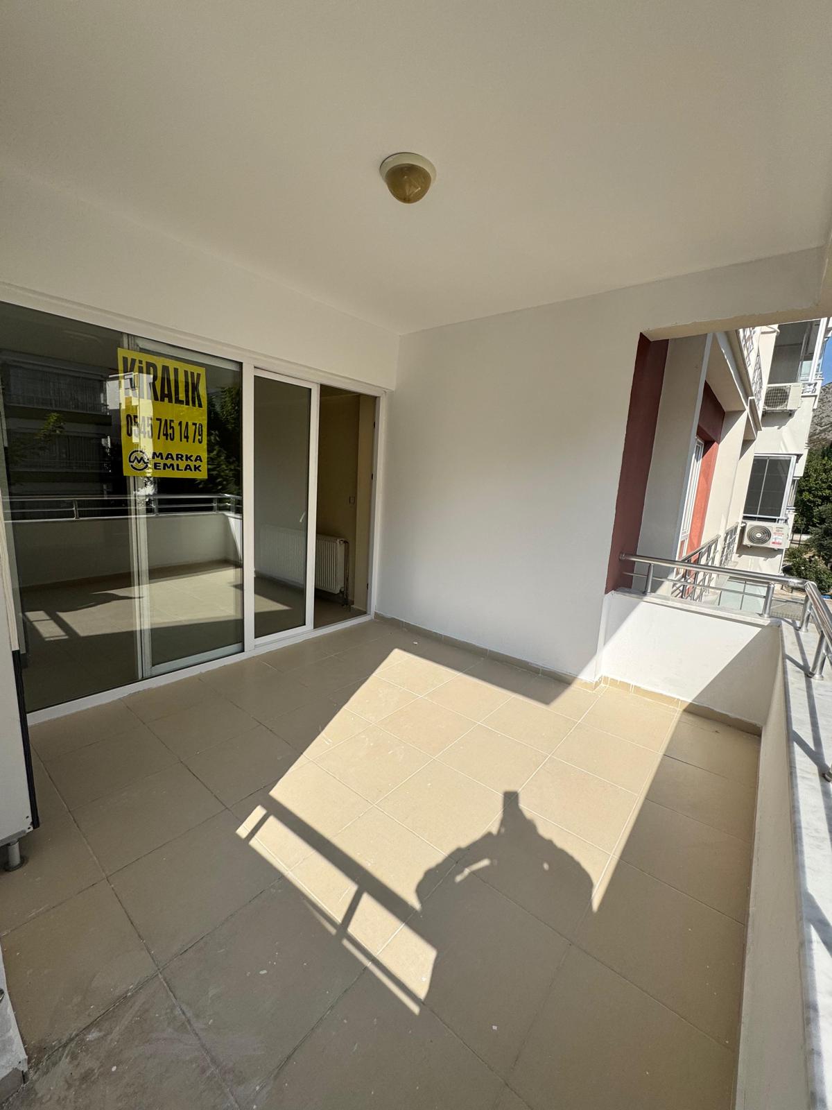 MARKA'DAN ATAŞEHİRDE GENİŞ 3+1 KİRALIK DAİRE