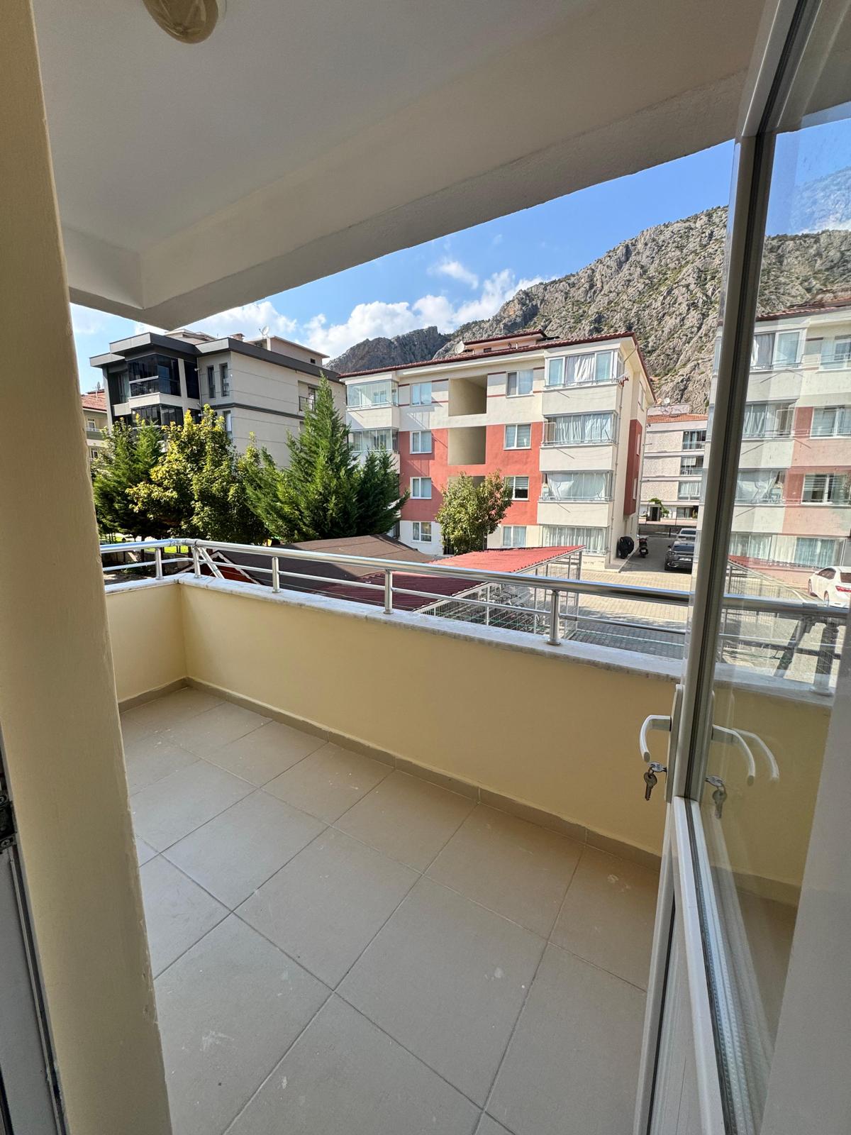 MARKA'DAN ATAŞEHİRDE GENİŞ 3+1 KİRALIK DAİRE