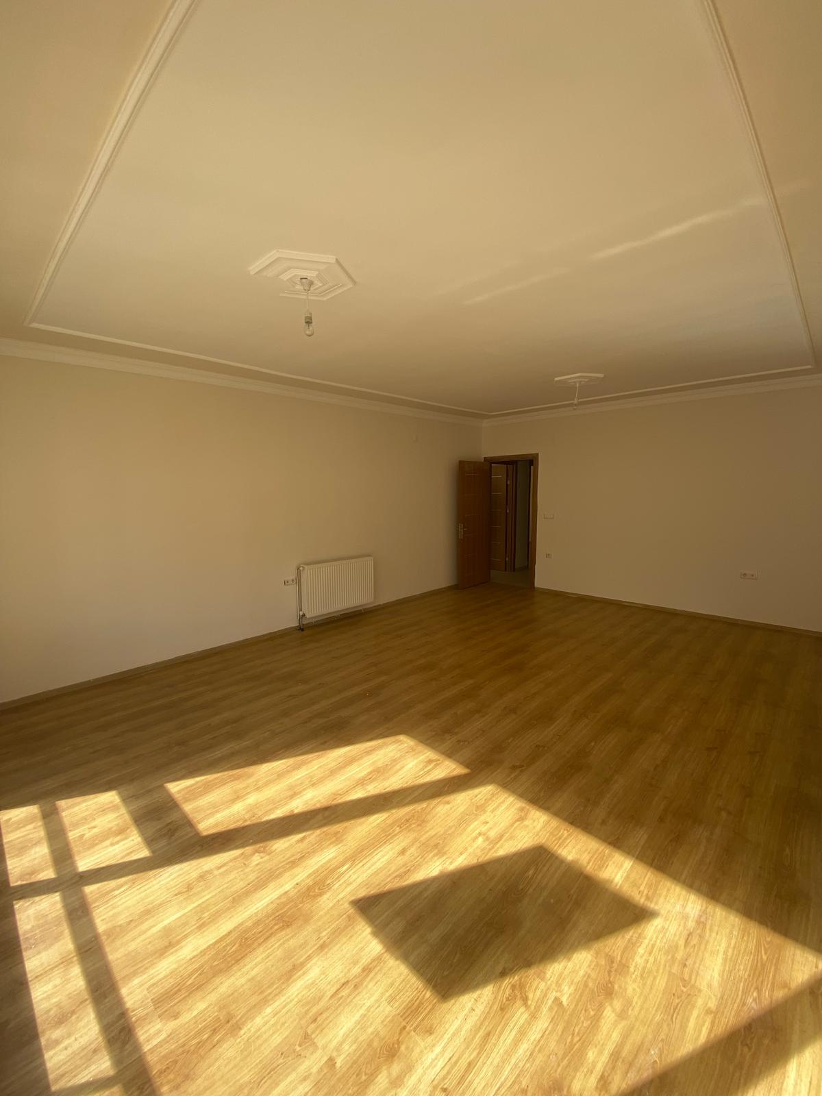 MARKA'DAN ATAŞEHİRDE GENİŞ 3+1 KİRALIK DAİRE