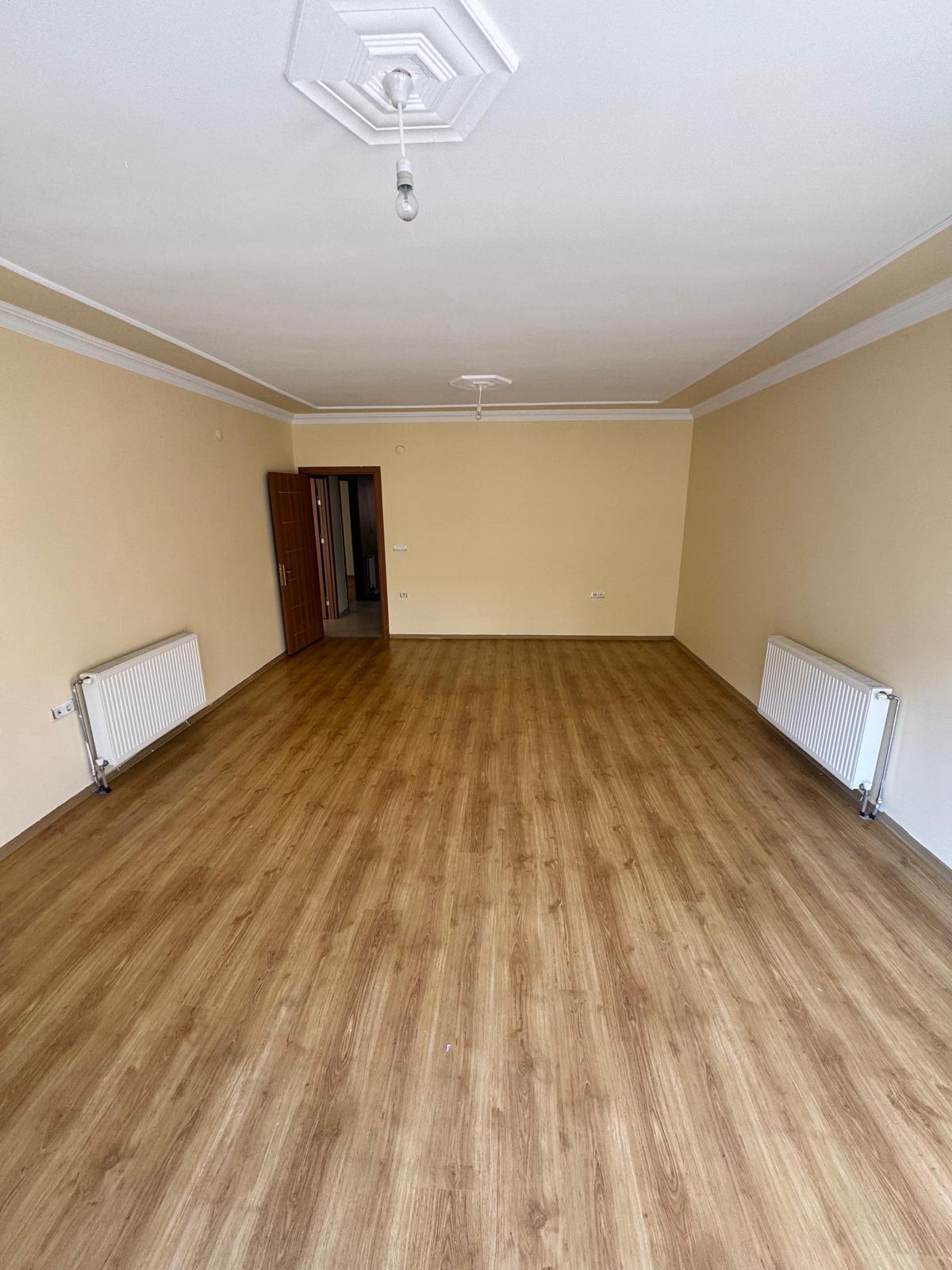 MARKA'DAN ATAŞEHİRDE GENİŞ 3+1 KİRALIK DAİRE