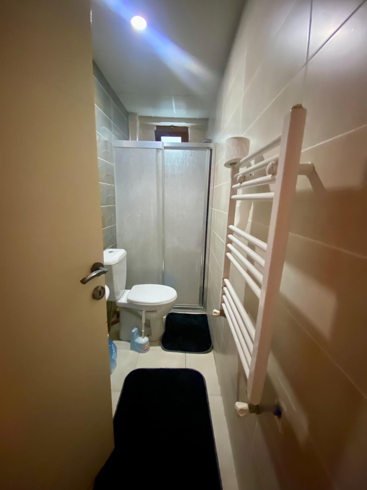 ACİL MİMARLIK FAKÜLTESİ ALTINDA SATILIK KİRACILI VE EŞYALI 1+1