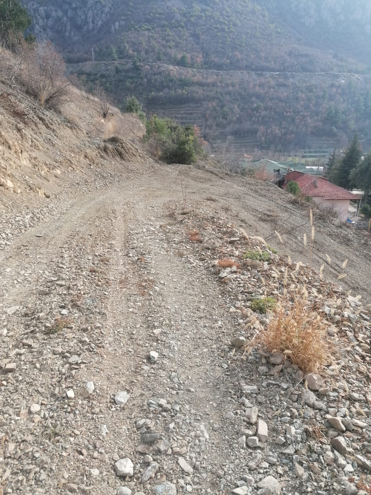 MARKA'DAN YENİCENİN EN GÜZEL YERİNDE SATILIK BAHÇE
