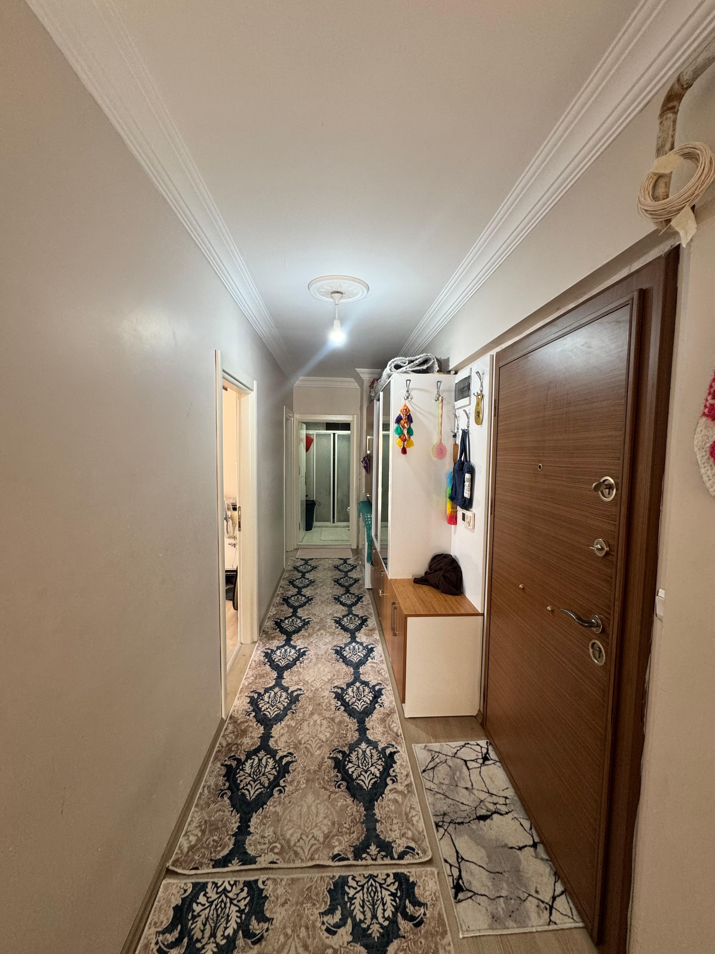 AKBİLEK'TE NOKTA KONUMDA ARAKAT ÖNCEPHE GENİŞ 3+1 DAİRE