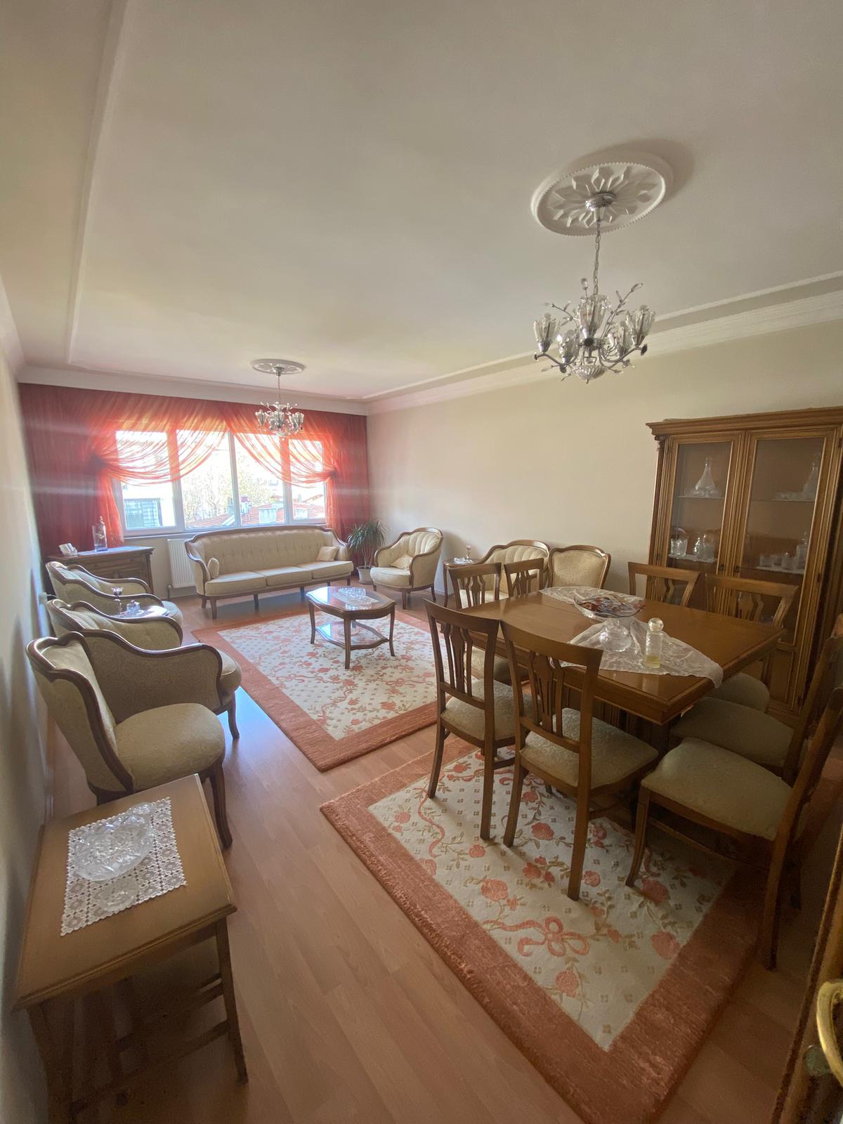 55 EVLERDE IRMAK KENARI MANZARALI KİRALIK 2+1