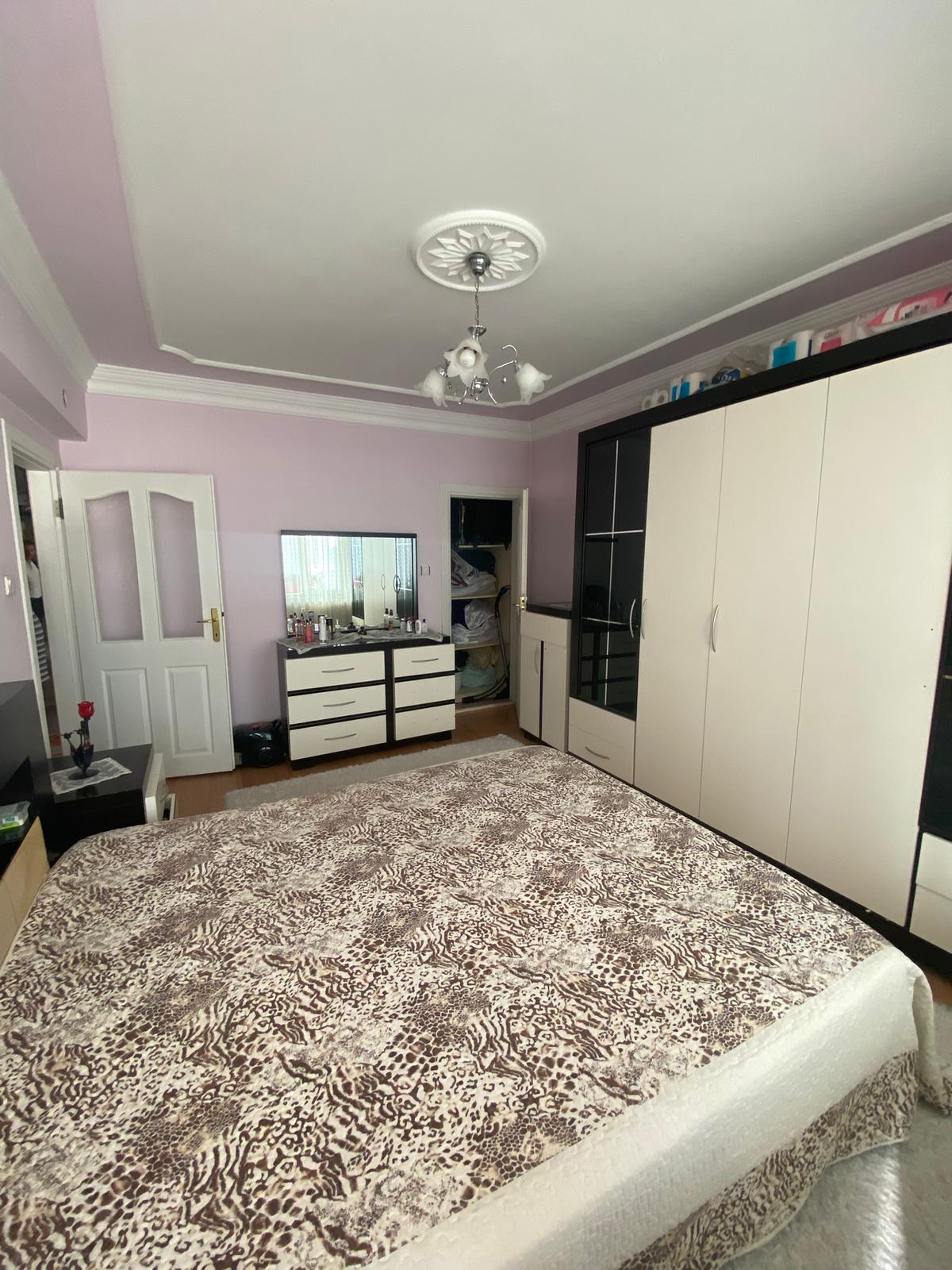 55 EVLERDE IRMAK KENARI MANZARALI KİRALIK 2+1